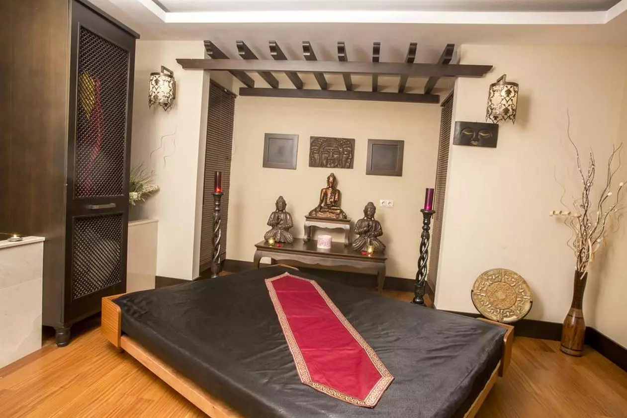 FAMERESIDENCE_SHABAVIZ (11).jpg